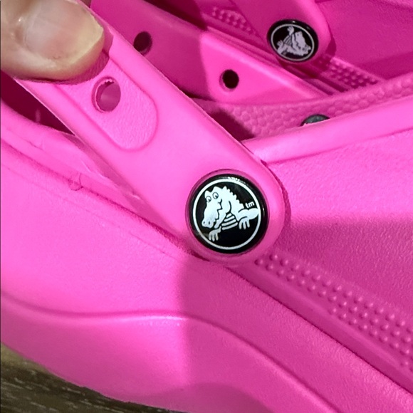 CROCS Women's Bright Pink Sandals - Picture 2 of 7